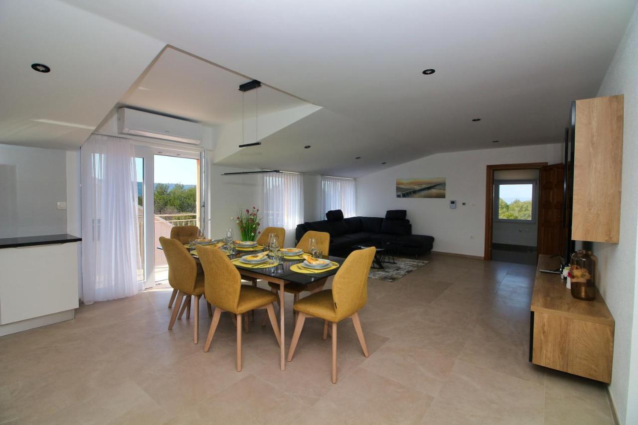 Appartement Grande Rosa à Vrulje  Extérieur photo